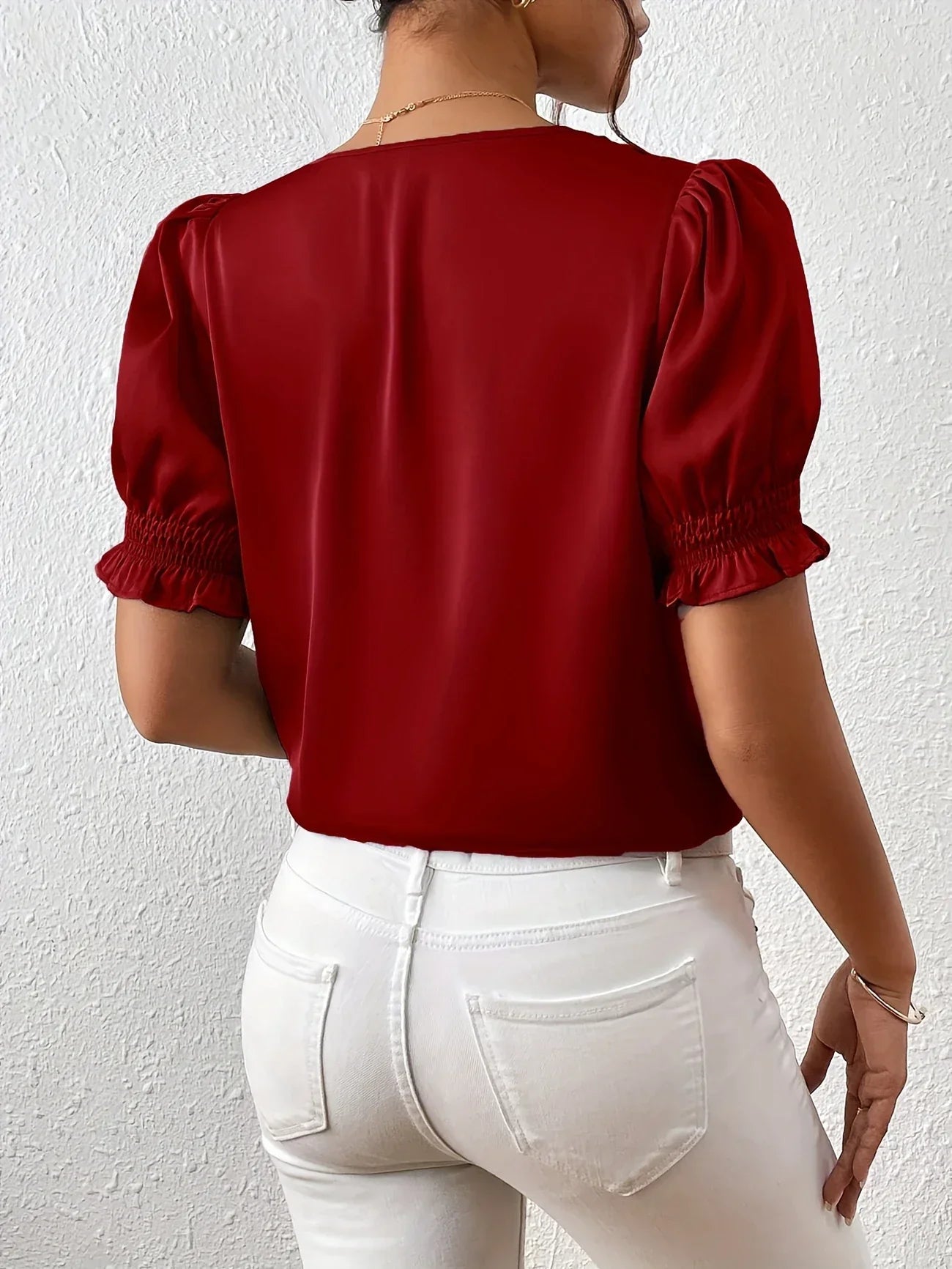Abella - Elegante Blusa Con Cuello En V y Mangas Abullonadas